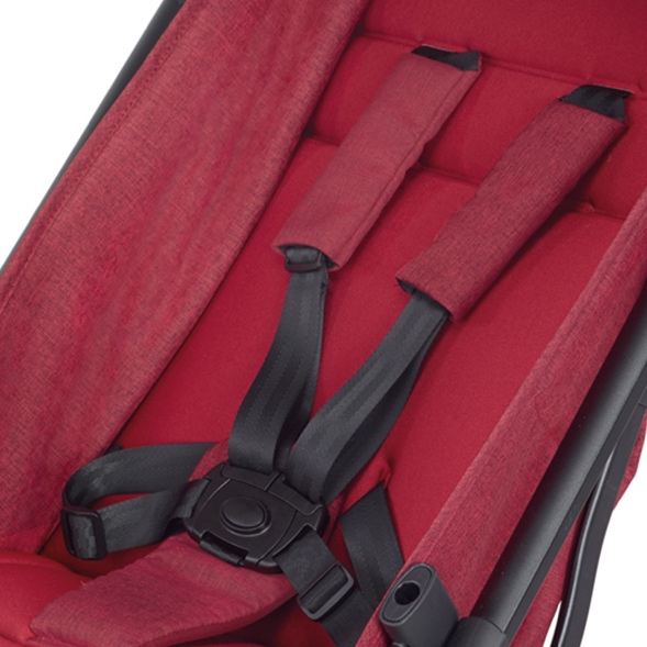 kırmızı, bagaj ve çantalar, çanta içeren bir resimAçıklama otomatik olarak oluşturuldu